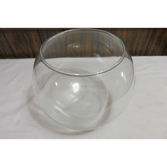LARGE 9" TALL GLASS BUBBLE FISH TANK OR TERRARIUM  1 3/4 GALLON - Picture 2 of 3